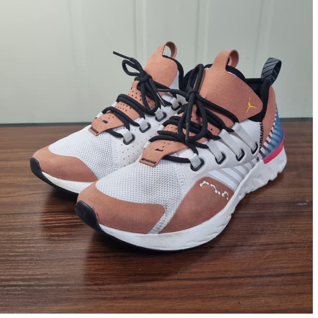 나이키 조던 리액트 하복 SE JSP 테라블러쉬 260