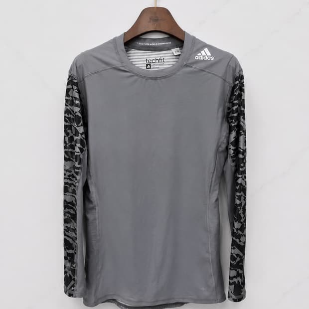 115,3XL) adidas아디다스 techfit 긴팔티셔츠! 달라붙는핏