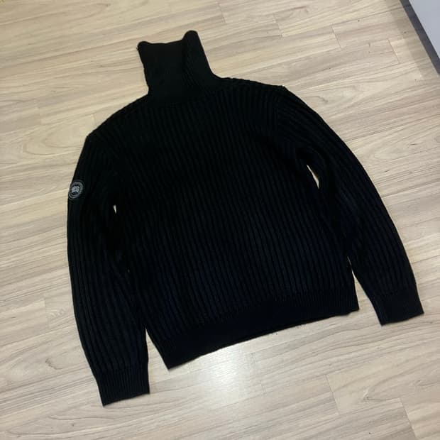 캐나다구스 스웨트 니트 xl