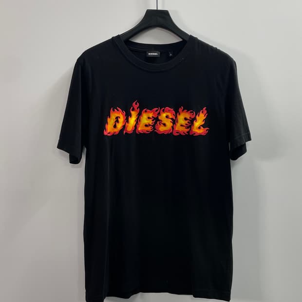 디젤 플레임로고 라운드 반팔티 (on.156)