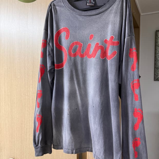 (XL) 세인트미카엘 글리코상 풋프린팅 롱슬리브 팝니다