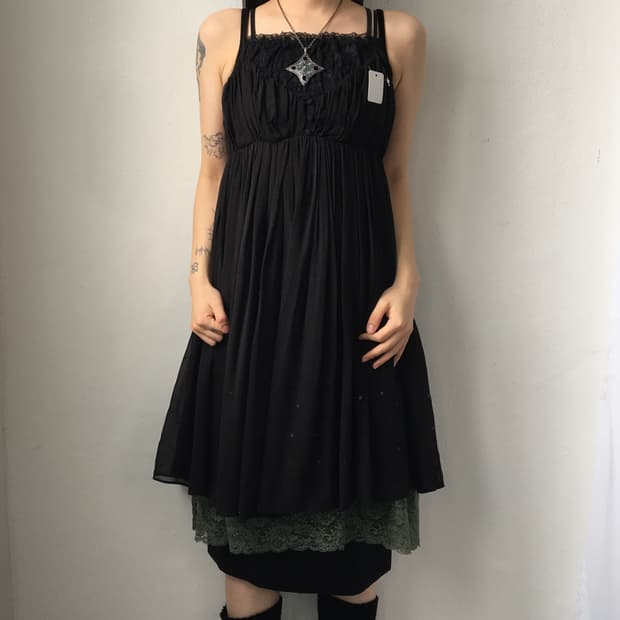 Shirring lace trimming sleeveless onepei