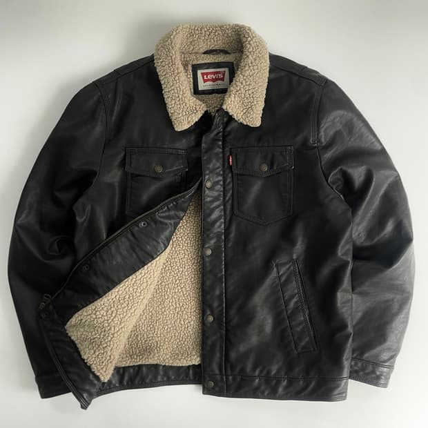 Levis  리바이스 레드탭 레더 쉐르파 자켓