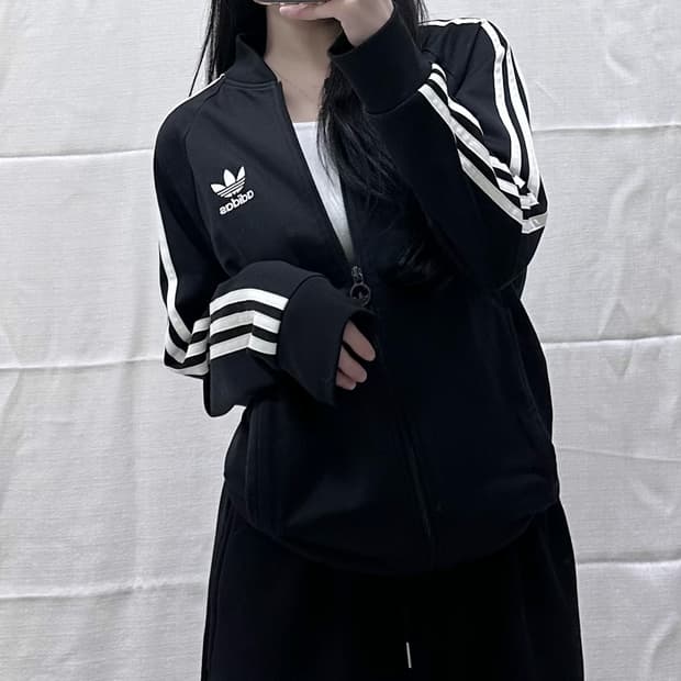 아디다스 유로파 져지