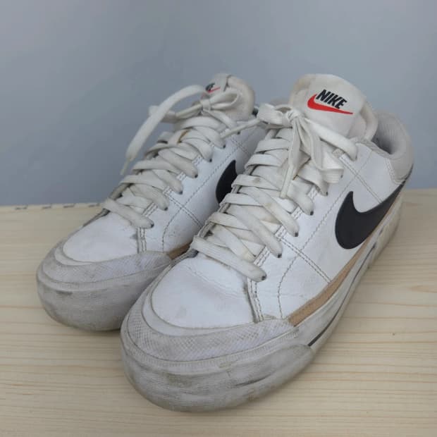 240 나이키 스니커즈 운동화