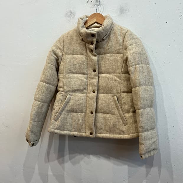 어스뮤직 JPN 헤리스트위드 울 다운 패딩 