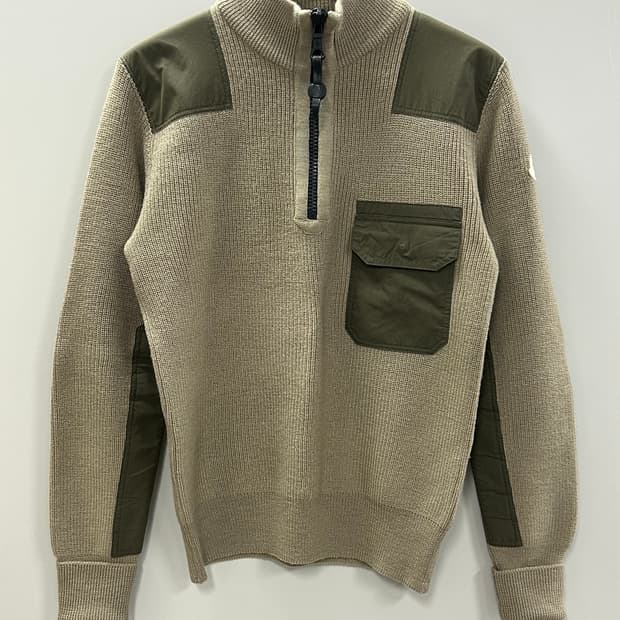 몽끌레어 하프 집업 울 니트