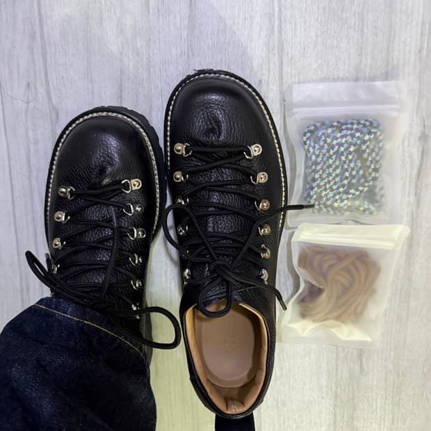 [275] 페넌 하이 부츠 로우 pebbled black