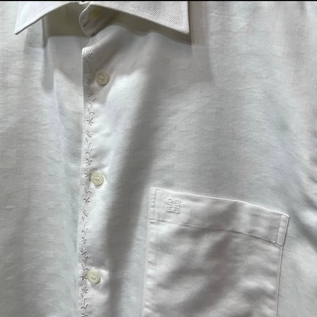 지방시 패턴 와이셔츠