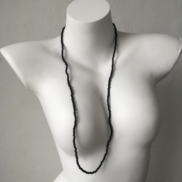 beads necklace