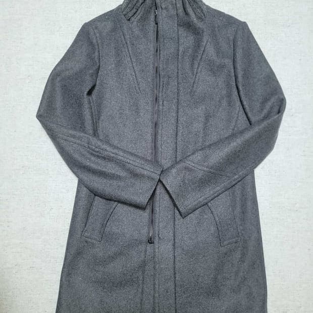 우영미 집업 울 코트 팝니다