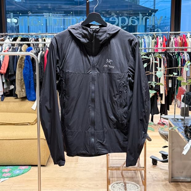 아크테릭스 블랙 아톰 SL 후디 자켓 