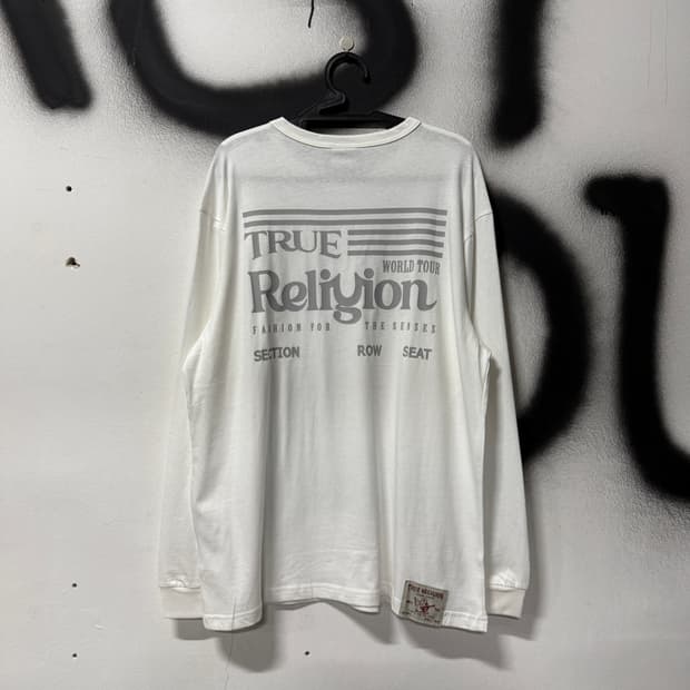 트루릴리젼 백 프린팅 월드투어 데드스탁 롱슬리브 티셔츠