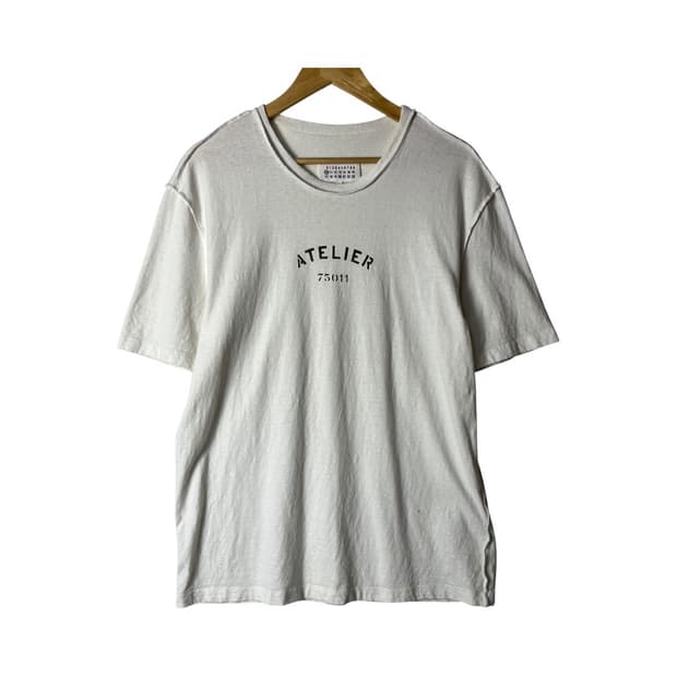 [Maison Margiela] 메종마르지엘라 아틀리에 레터링 반팔티셔츠
