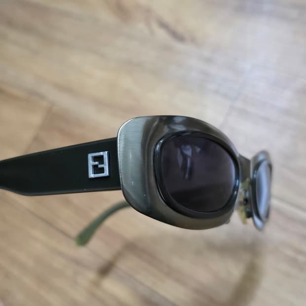 FENDI  펜디 선글라스 새상품