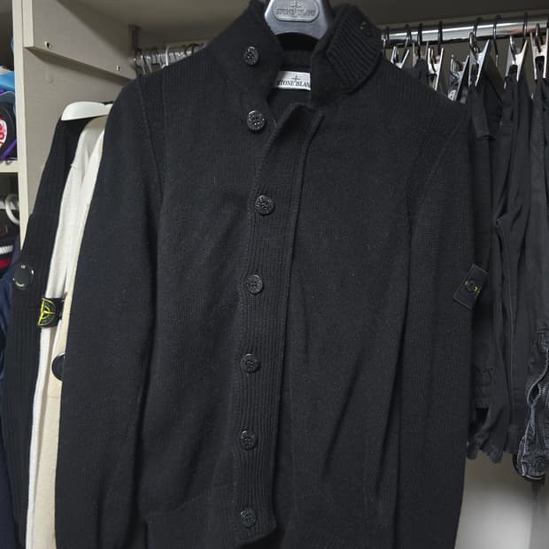 스톤아일랜드 남성 니트 가디건 블랙