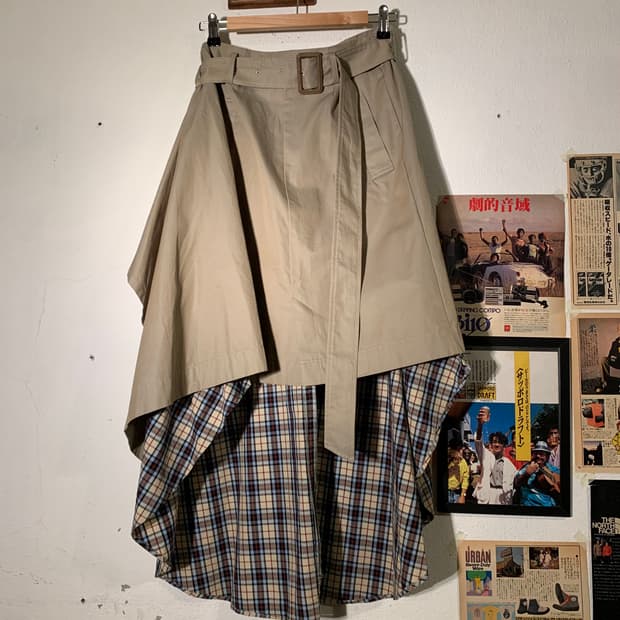 미하라 야스히로 베이지 체크 랩스커트 + 벨트