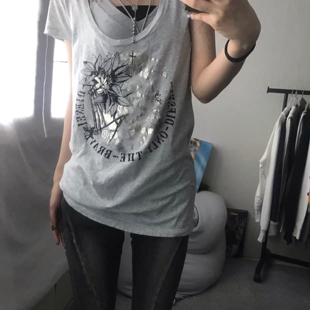 디젤 딥유넥 반팔티셔츠