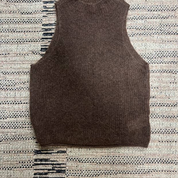 아모멘토 여성 니트 조끼