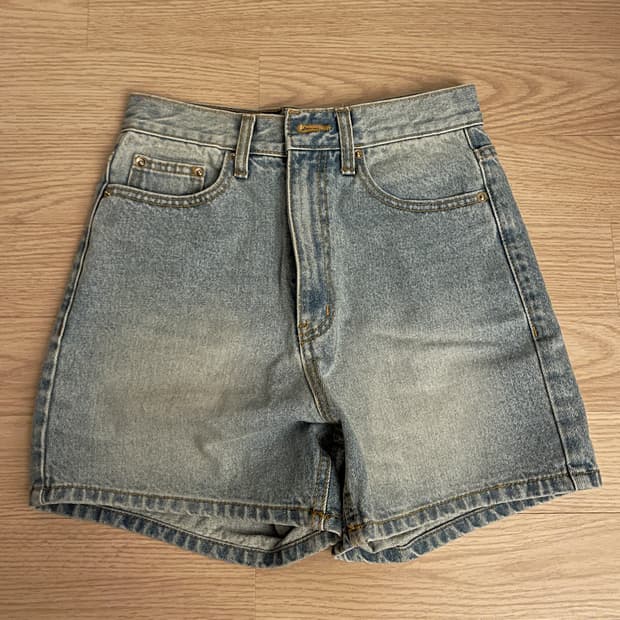 키르시 하이웨스트 데님 반바지