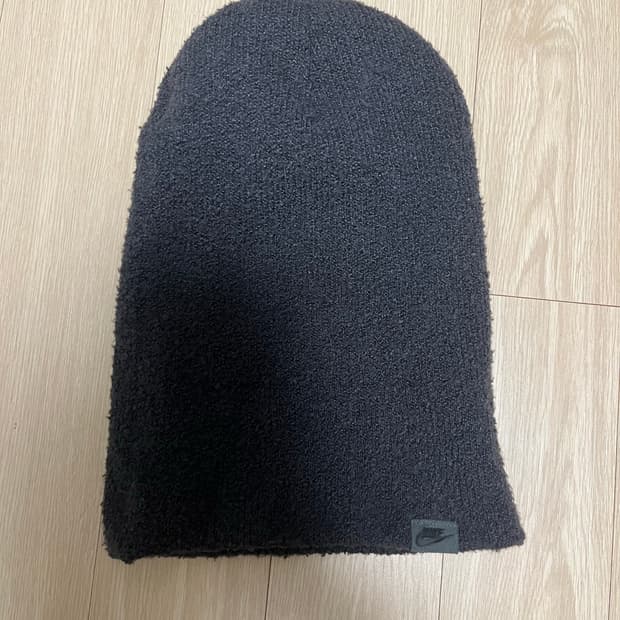 코르티스 건호 나이키 비니