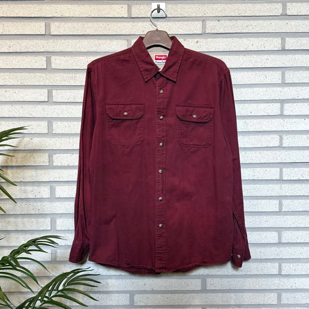WRANGLER 랭글러 코튼 워크셔츠 투포켓 디테일 버건디