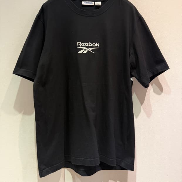 Reebok Classic Black T-Shirt