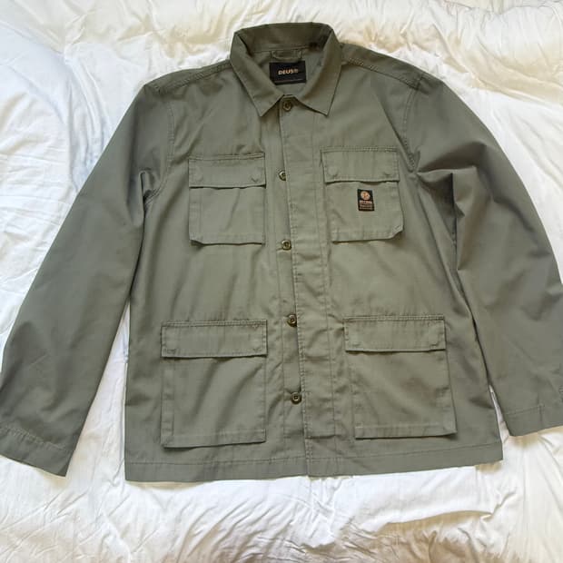 (새상품) 데우스엑스마키나 야상 자켓