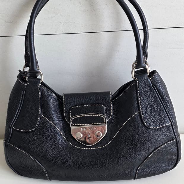 프라다 토트 숄더백