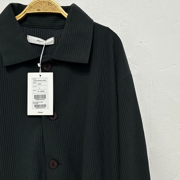 에노우 플리츠 미니멀 자켓 카키 2사이즈