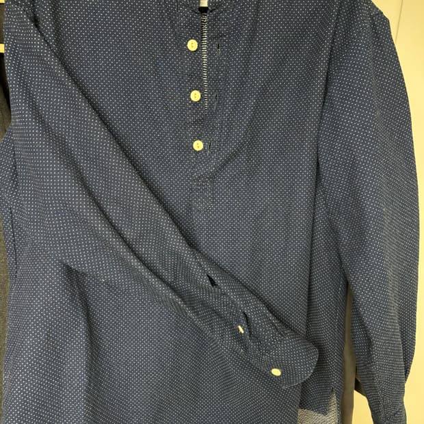 네이버후드 헨리넥 니트