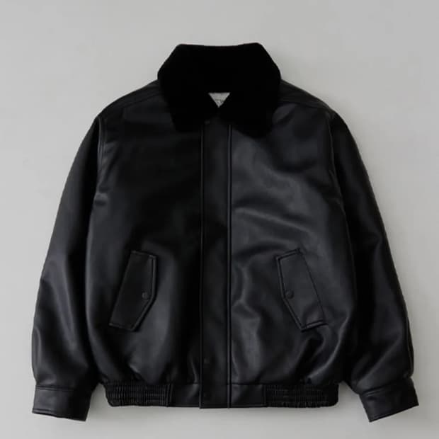 620 VEGAN LEATHER MUSTANG_BLACK