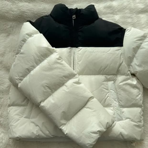 알렉산더왕 화이트 숏패딩