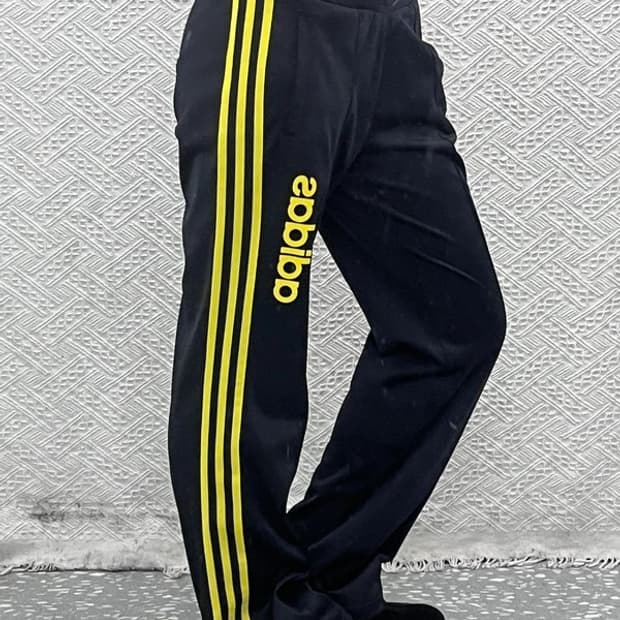 아디다스 Y2K 대장급 레트로 00's 빅로고 트랙팬츠 95 C11165