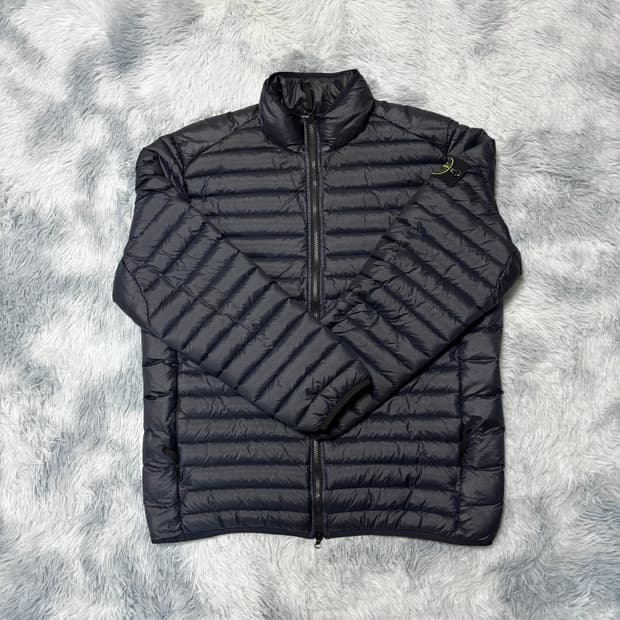 [XL Size/정품감정서] 스톤아일랜드 룸우븐 경량패딩