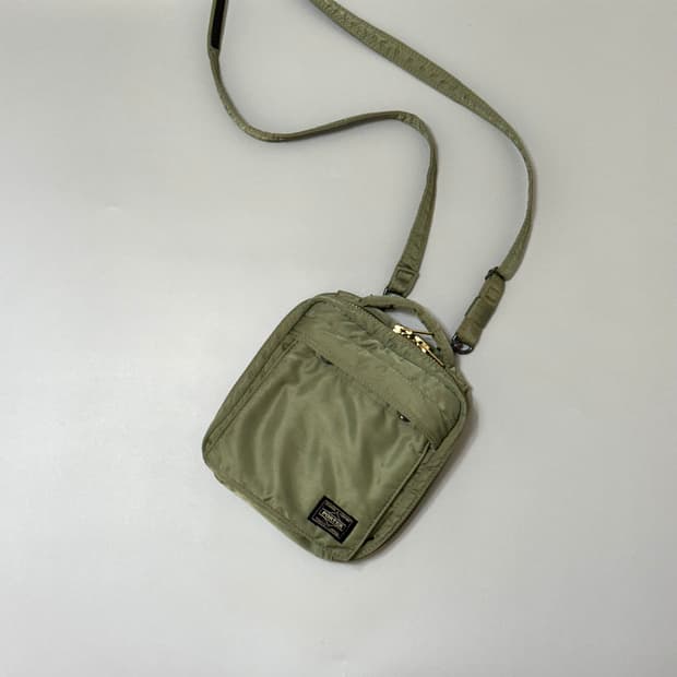 요시다포터(Porter) 탱커 스퀘어 숄더백