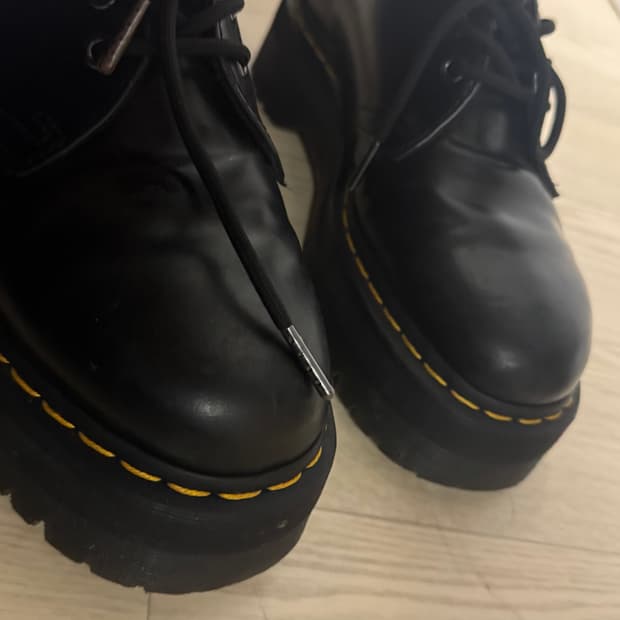 닥터마틴 1461 쿼드