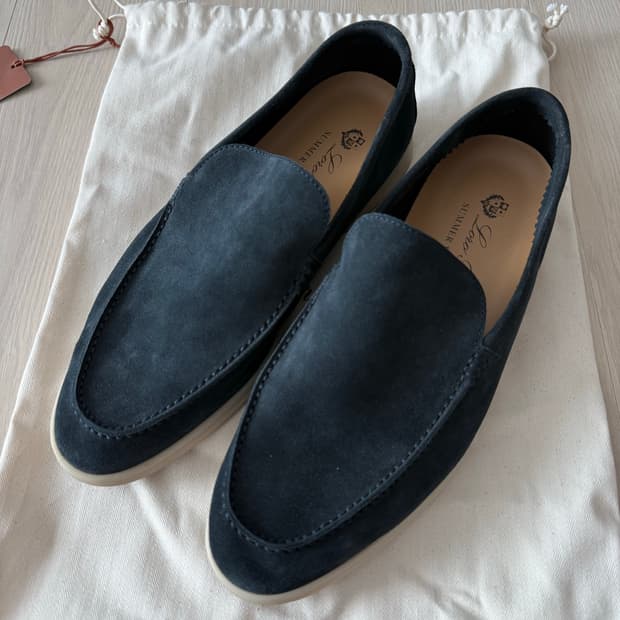 로로피아나 썸머워크 딥블루 41사이즈