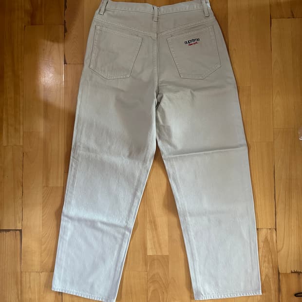 슈프림 배기 진 그레이