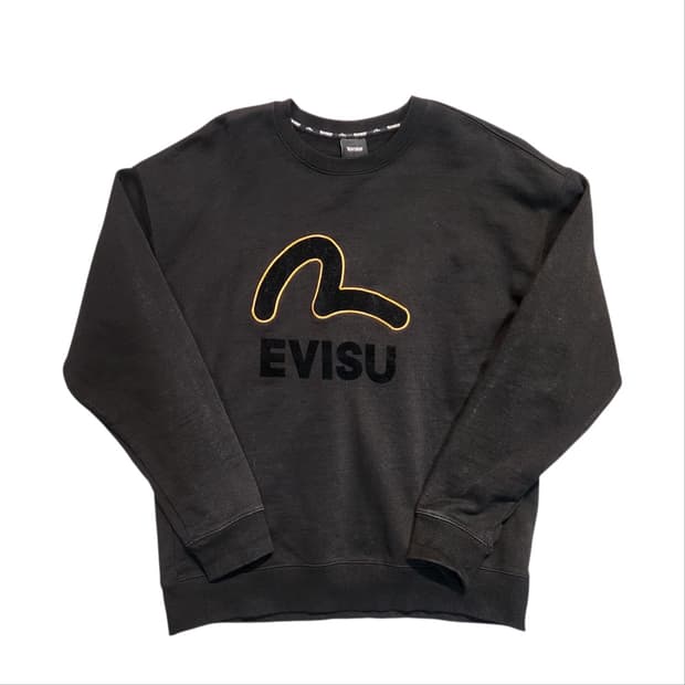 에비수 블랙 로고 맨투맨 (L)