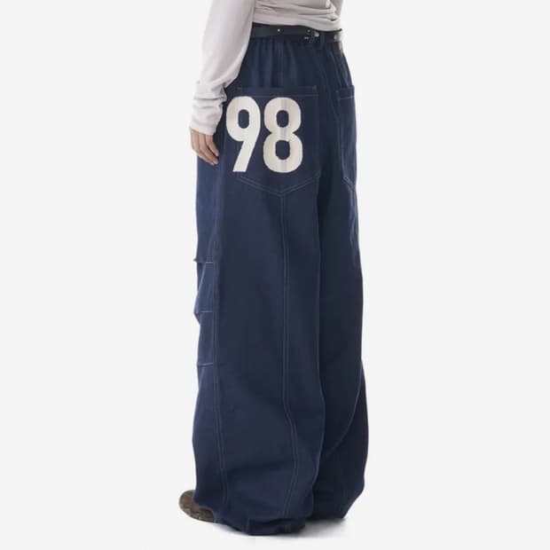 아캄 98 Printed Knee Pin-tuck Denim Pants