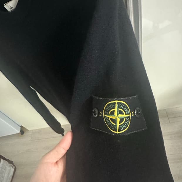 스톤아일랜드 L사이즈