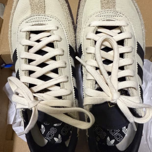 아디다스 스페지알 핸드볼