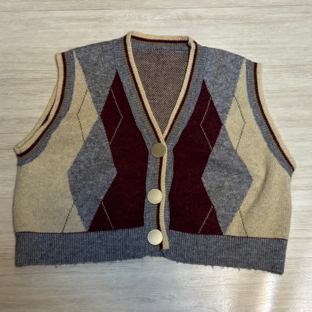 아가일 니트 베스트