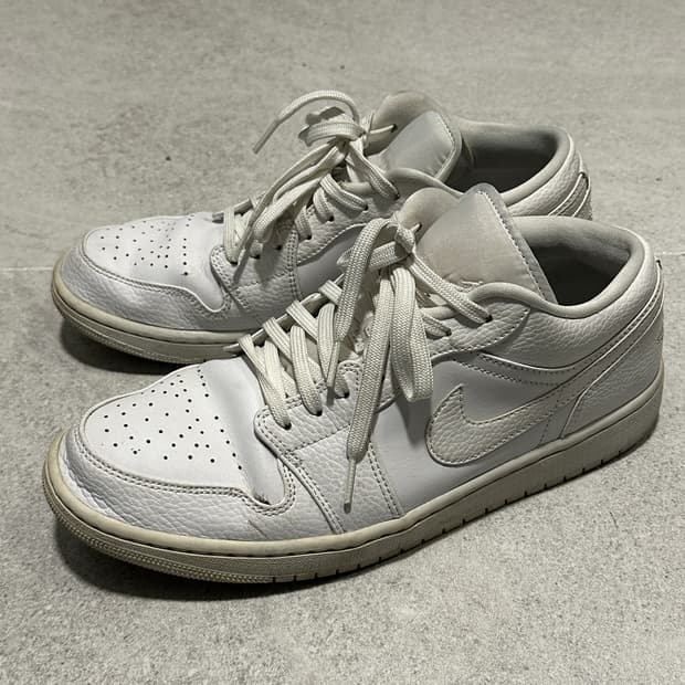 나이키 에어 조던1 로우 트리플 화이트