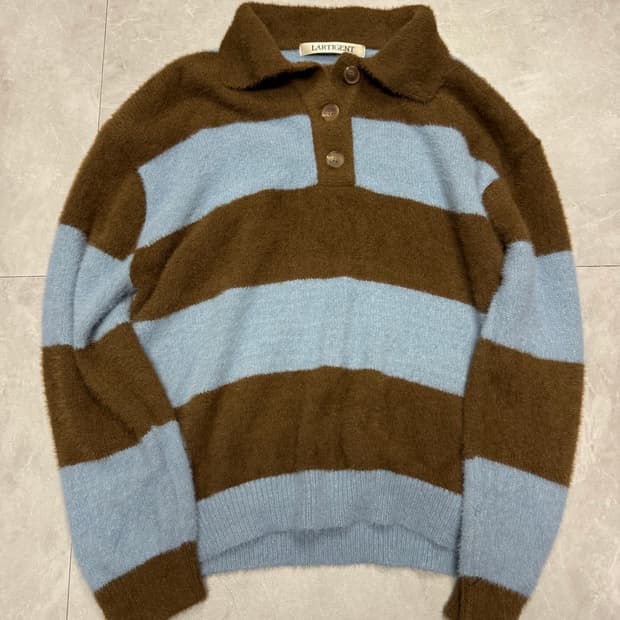 라티젠 럭비 볼드