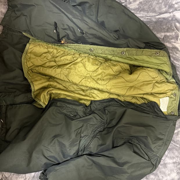 오리지널 피쉬테일 야상팝니다. 