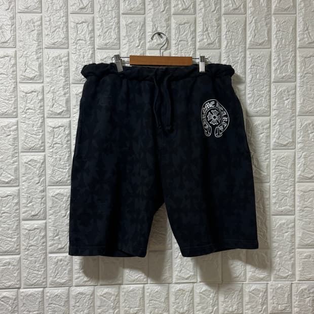 [L] 크롬하츠 홀스슈 카모플라쥬 스웨트 쇼츠 반바지