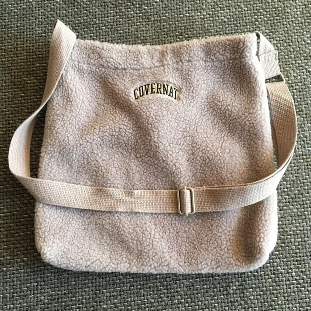 커버낫 뽀글이 크로스백