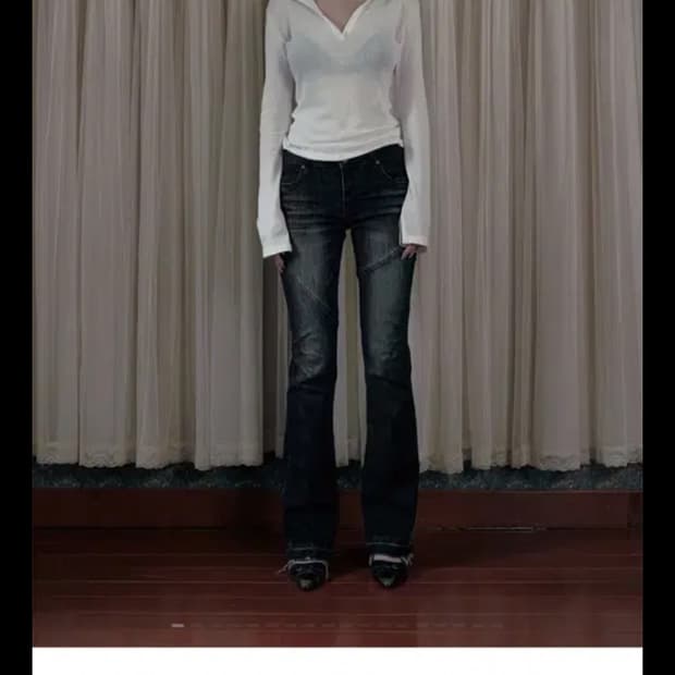 보헤미안서울 커브드 라인 부츠컷 진 딥그레이 